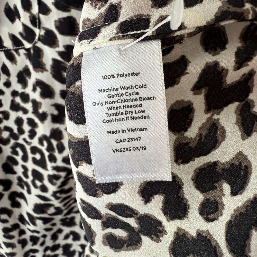 Talbots Size L Animal Print Buttondown Blouse Rol… - image 7